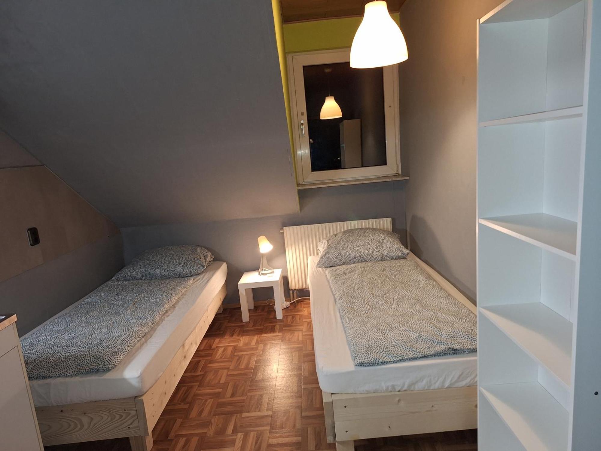 Hoteliving Duesseldorf Airport راتينغن الغرفة الصورة